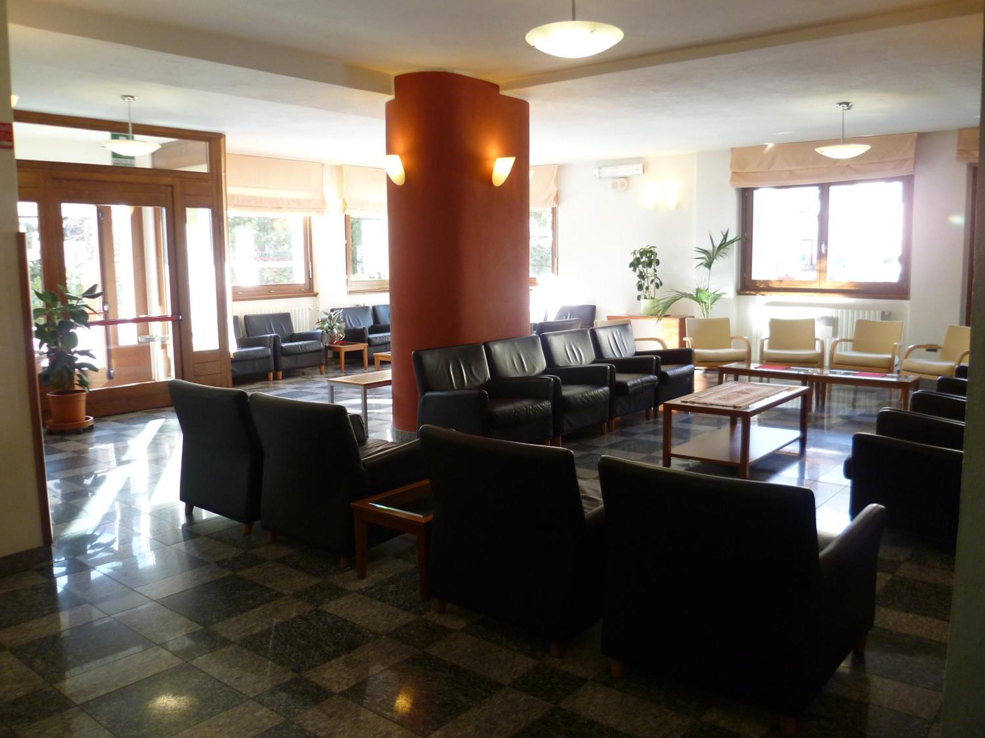 Hotel Derby Априка Екстер'єр фото